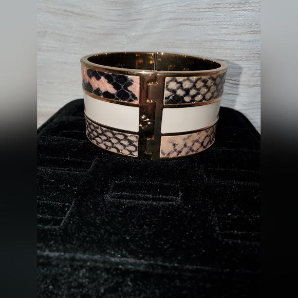 Rare Brahmin Cuff Bracelet Bangle Jewelry - Picture 4 of 5